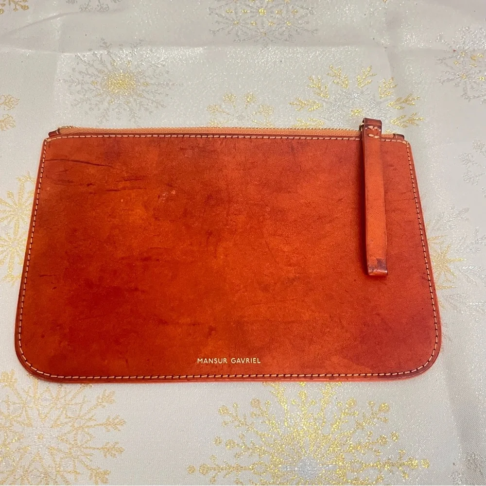 Mansur Gavriel mansur gavriel